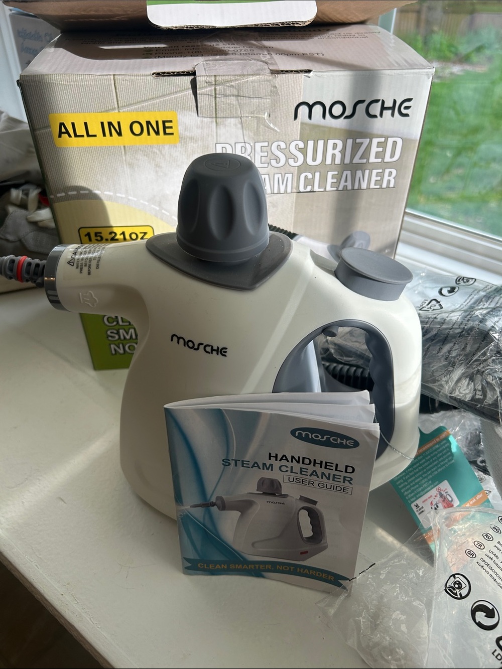 Mosche Handheld Steam Cleaner - White and Gray